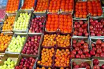 میوه شب عید ۳۰ درصد ارزان‌تر از میوه‌های بازار